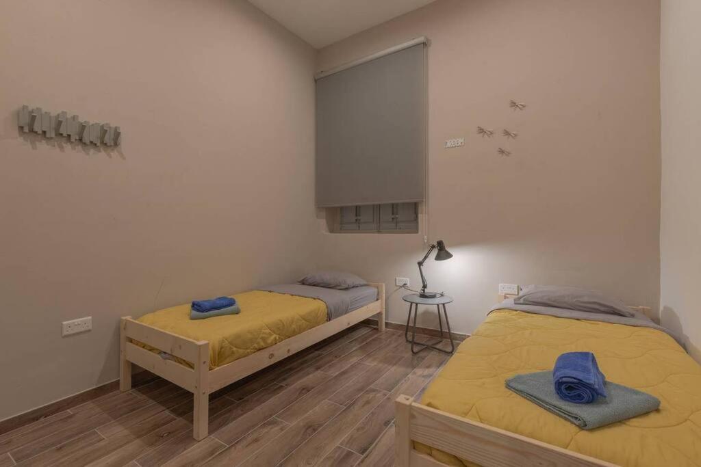Ferienwohnung Sliema - 2 Mins From The Beach Exterior foto