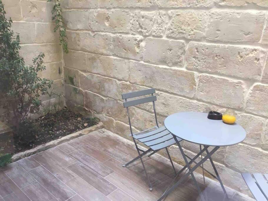 Ferienwohnung Sliema - 2 Mins From The Beach Exterior foto